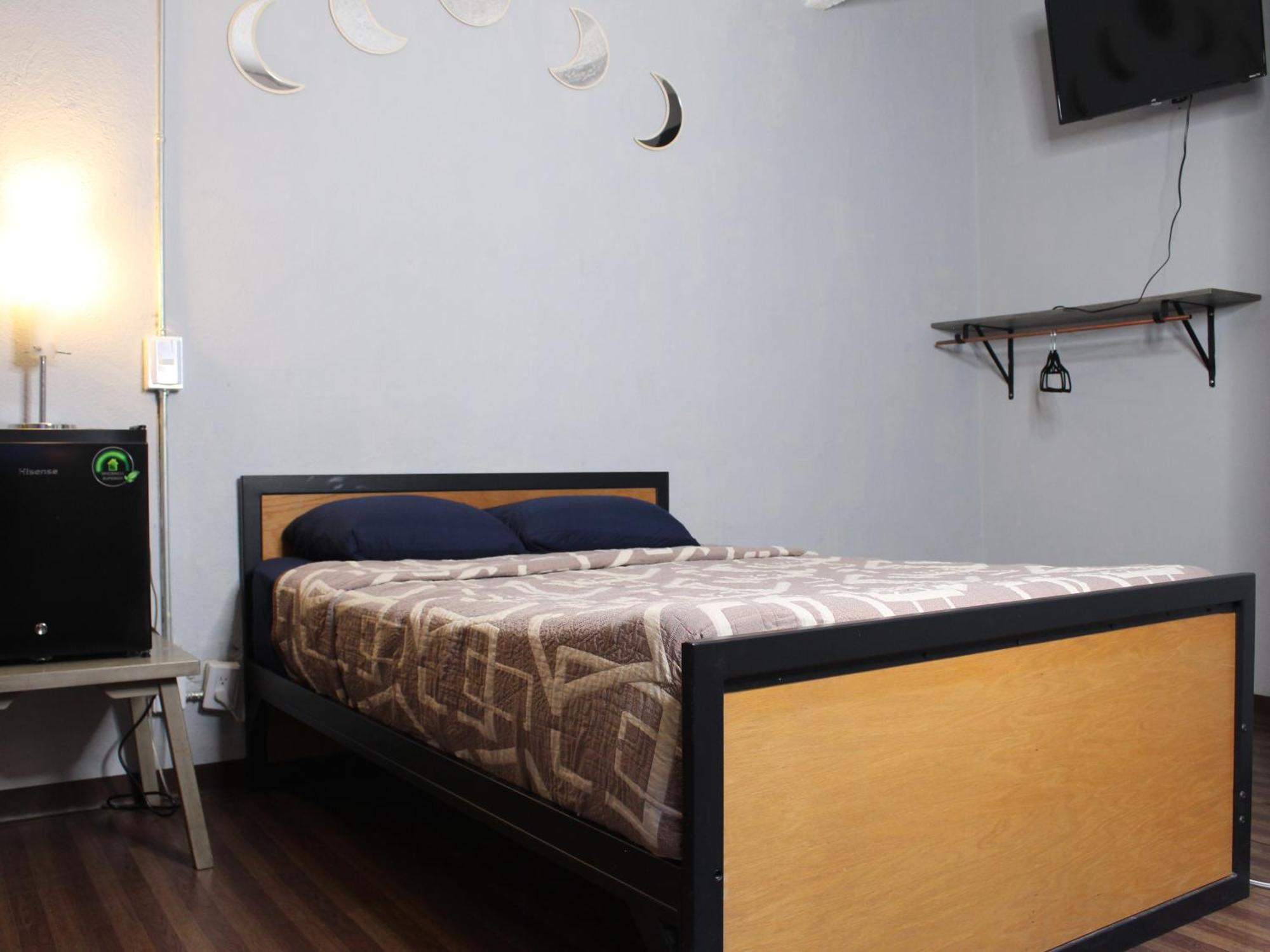 Hostal La Loteria Гвадалахара Екстер'єр фото