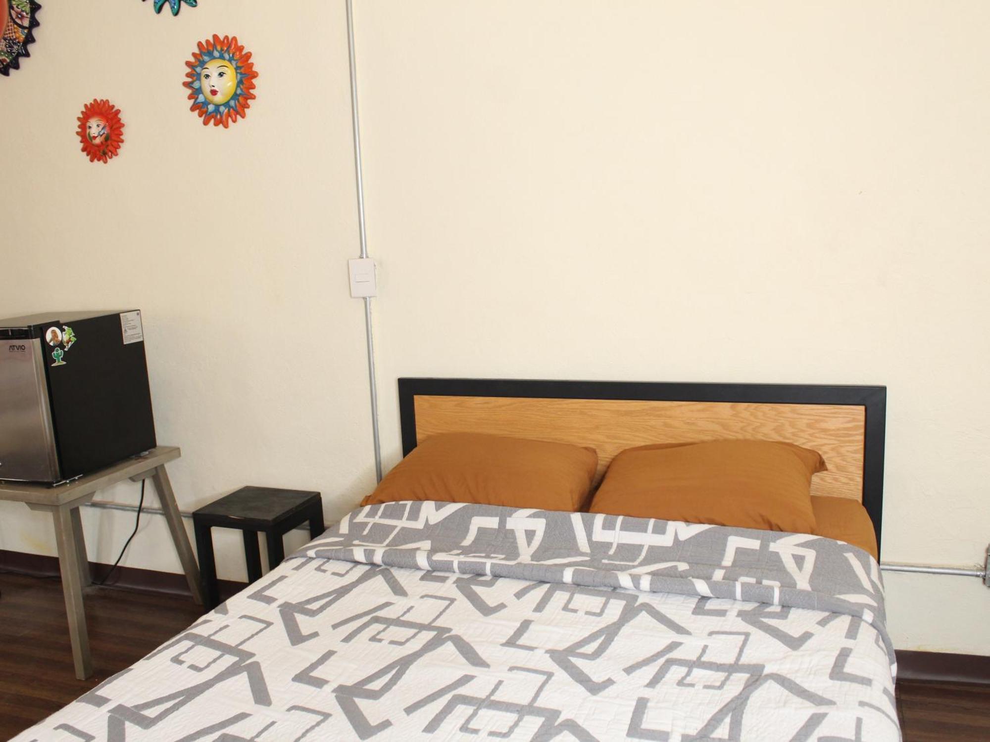 Hostal La Loteria Гвадалахара Екстер'єр фото